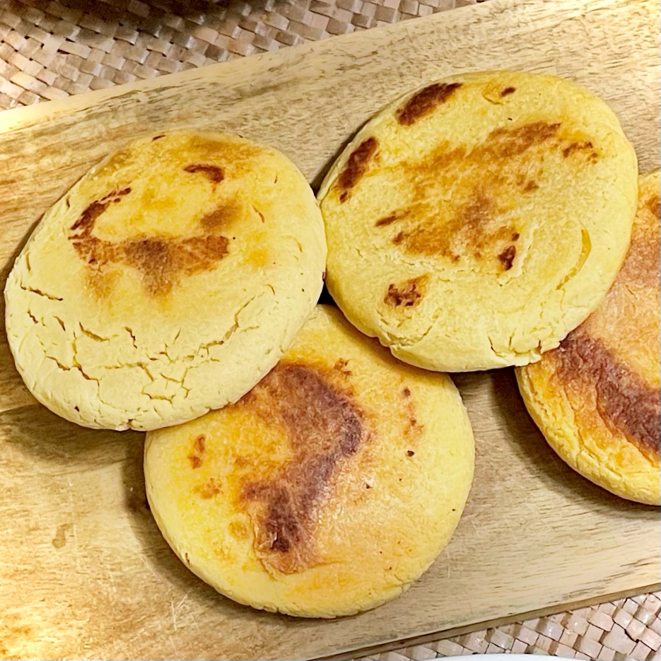 アレパ〜とうもろこし粉のパン〜