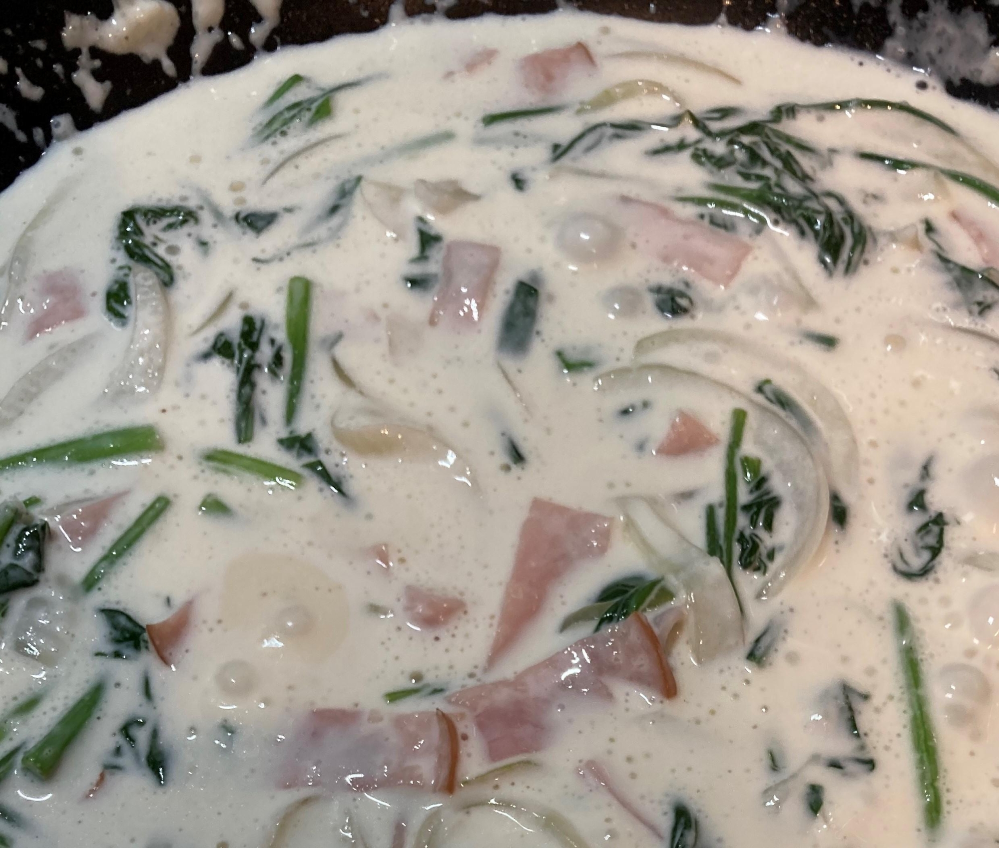 ほうれん草とハムのミルクスープ