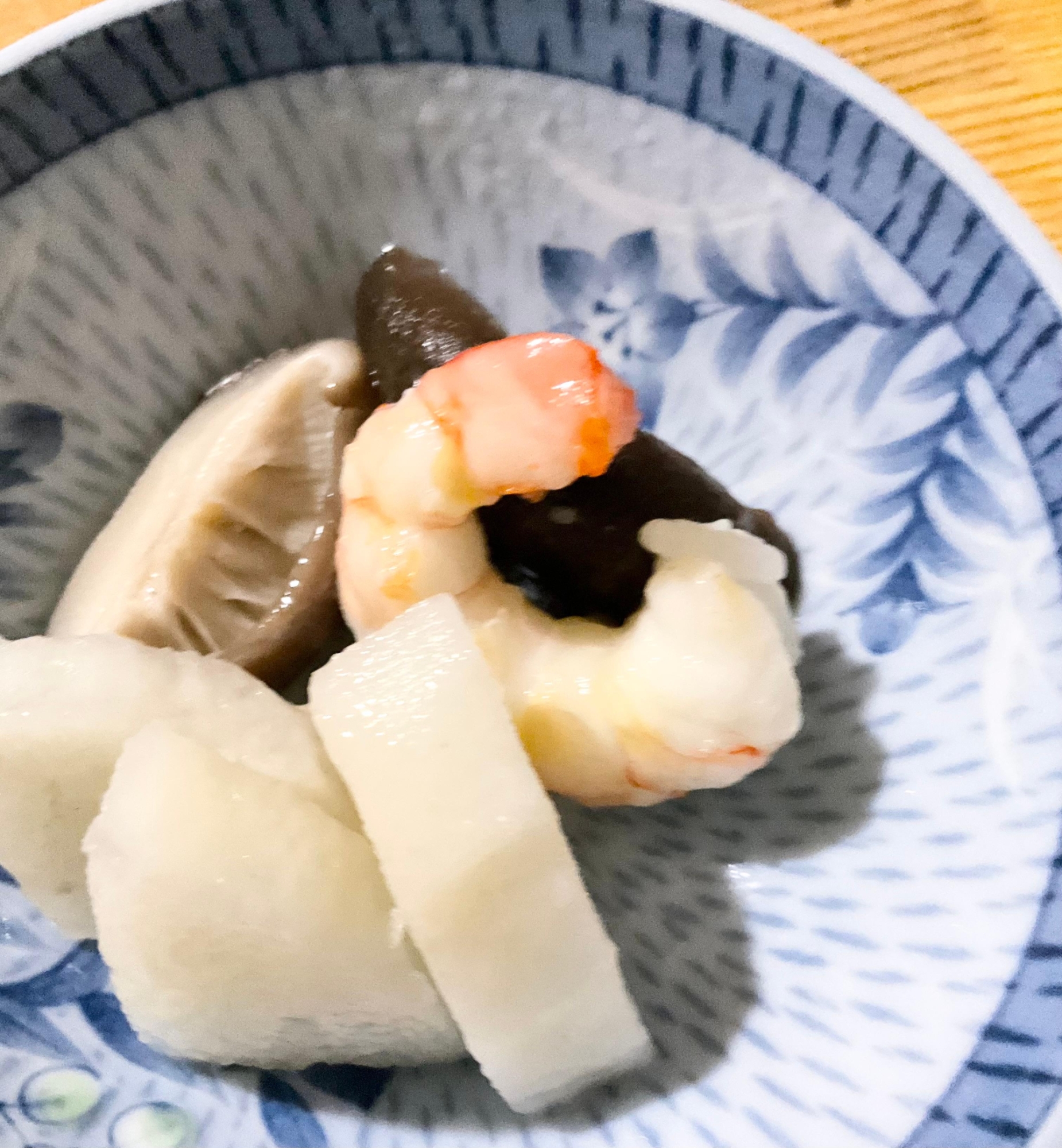海老長芋椎茸の煮物