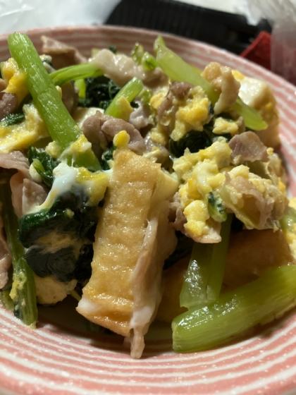 小松菜と豚肉と厚揚げの卵とじ
