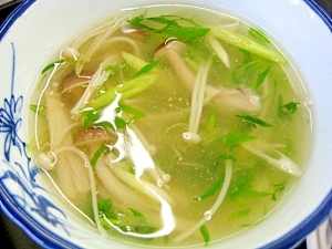 キノコと生姜の中華スープ