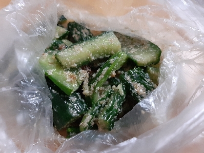 焼肉屋さんのやみつきキュウリ！