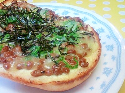 納豆&チーズのトースト