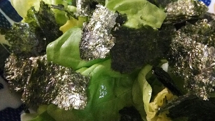 にんにく風味で☆サラダ菜と海苔のサラダ
