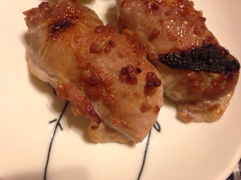 豚肉のネギ＆野沢菜ロール焼き。