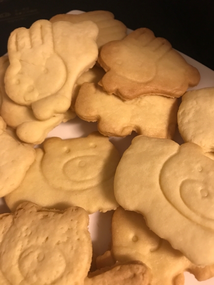 簡単 型抜きクッキー レシピ 作り方 By まなとと 楽天レシピ 簡単 型抜きクッキー レシピ 作り方 By まなとと 楽天レシピ