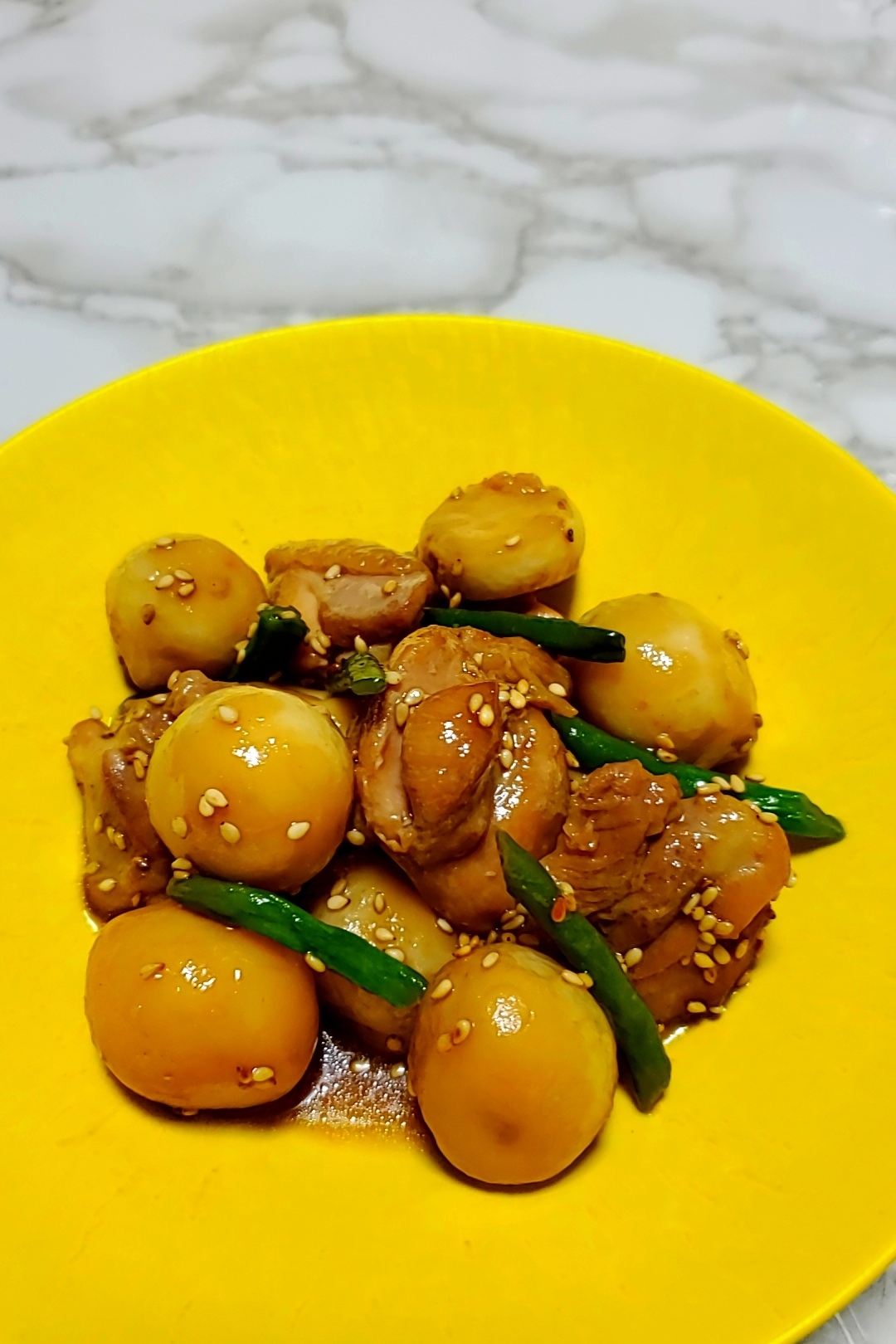 鶏肉と里芋の煮物