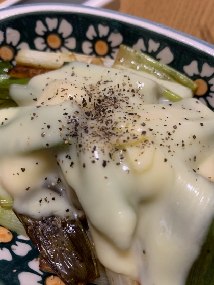 長ネギ3本で作りましたが、一人で全部食べれそうな程美味しかったです！
レシピありがとうございます！