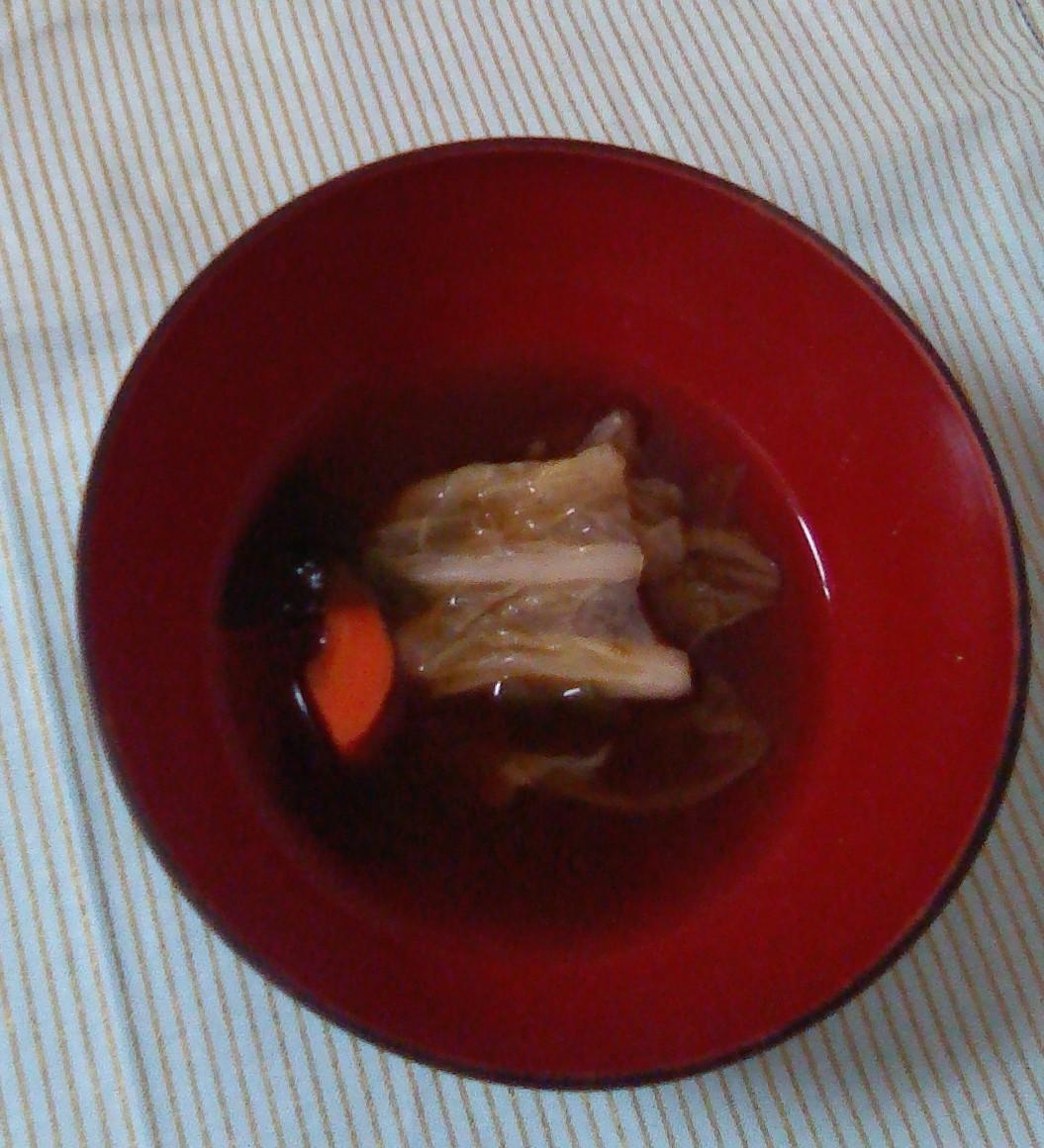 にんじんと白菜味噌汁