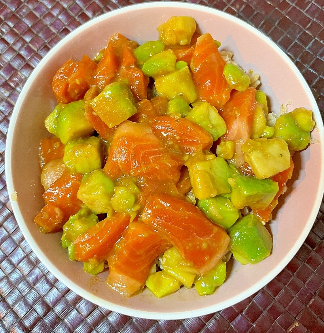 あんこ様の2点おまとめですサーモンオレンジ色と黄緑色の被布2点 簡単レンジのみ⭐︎やサーモンアボカドオートミール丼 レシピ・作り方