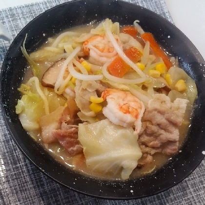 野菜のちゃんぽん風スープ