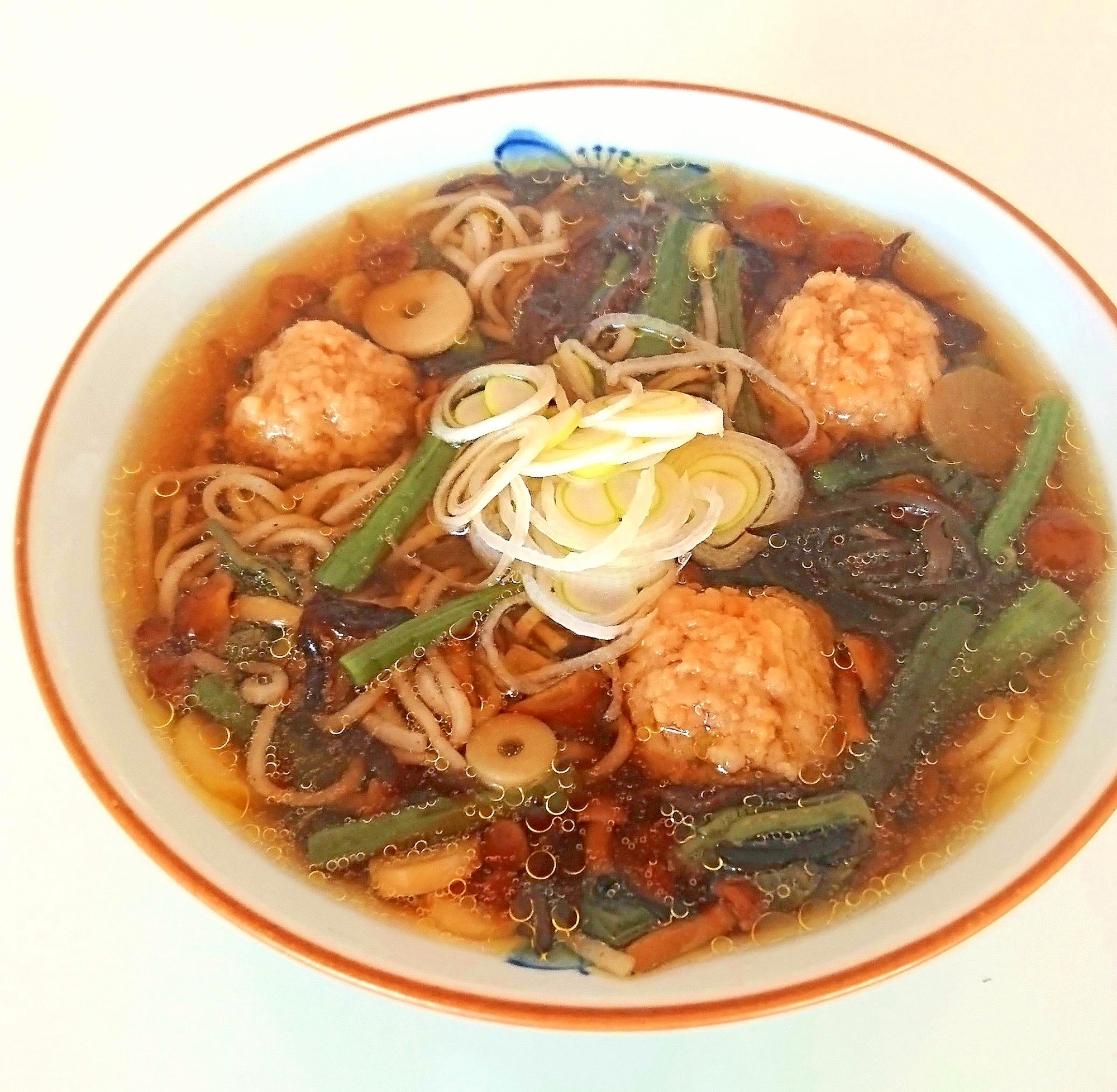 山菜と鶏団子のお蕎麦