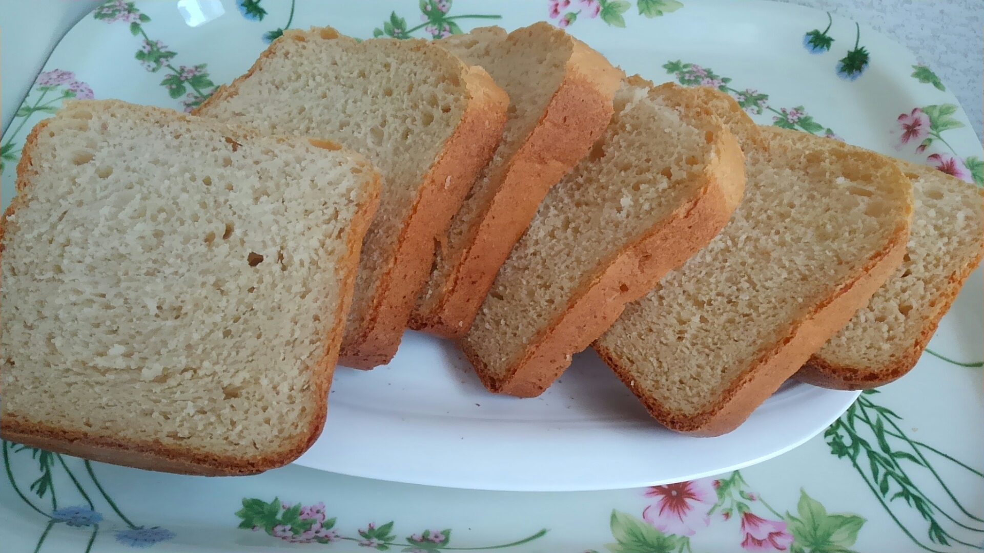ホームベーカリーで☆きな粉食パン