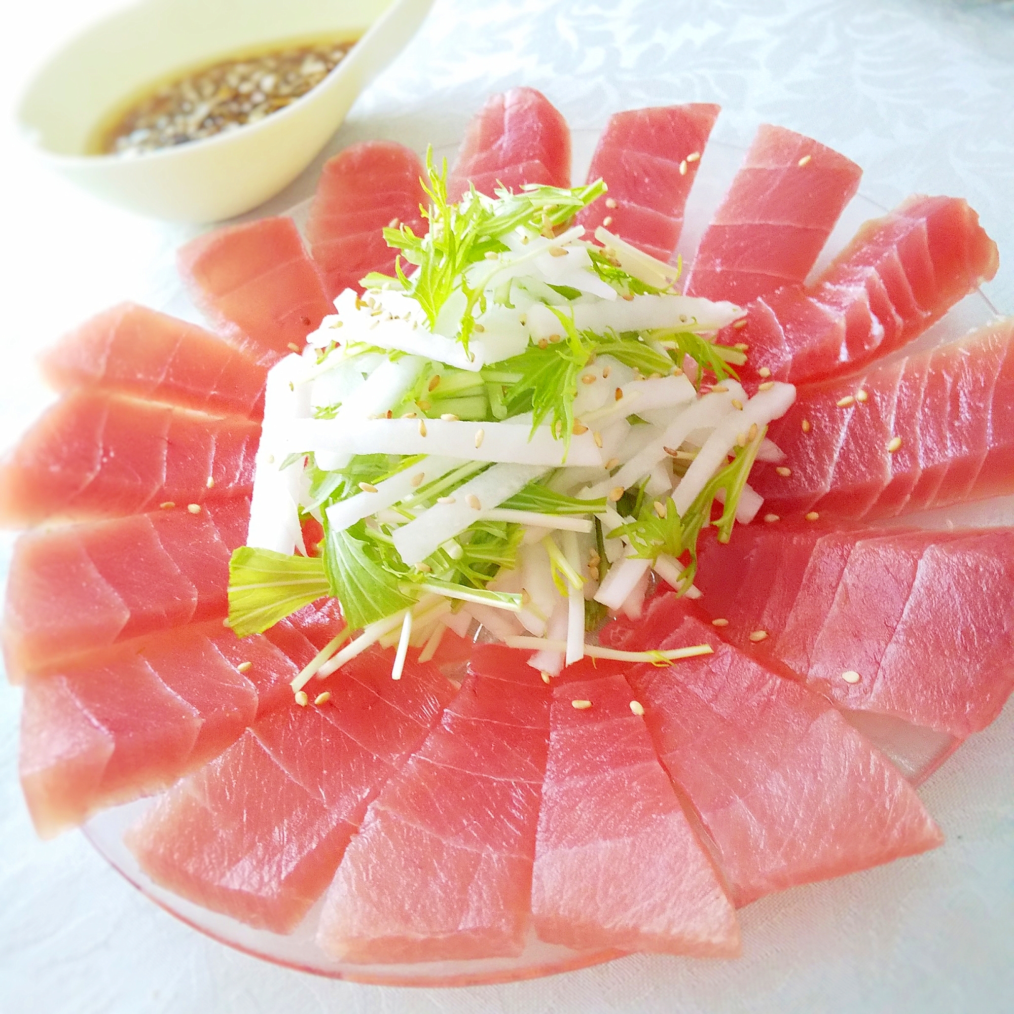 大根と水菜たっぷり☆マグロのカルパッチョ風サラダ☆