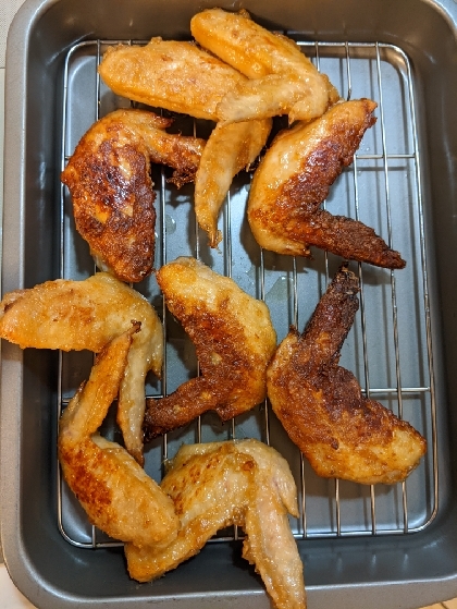 割引きで安くなってたからと夫が購入してきた鶏肉を素早く料理できるものを検索して作りました。最後は少し火を弱めれば良かった‥焦げついてしまいました（笑）