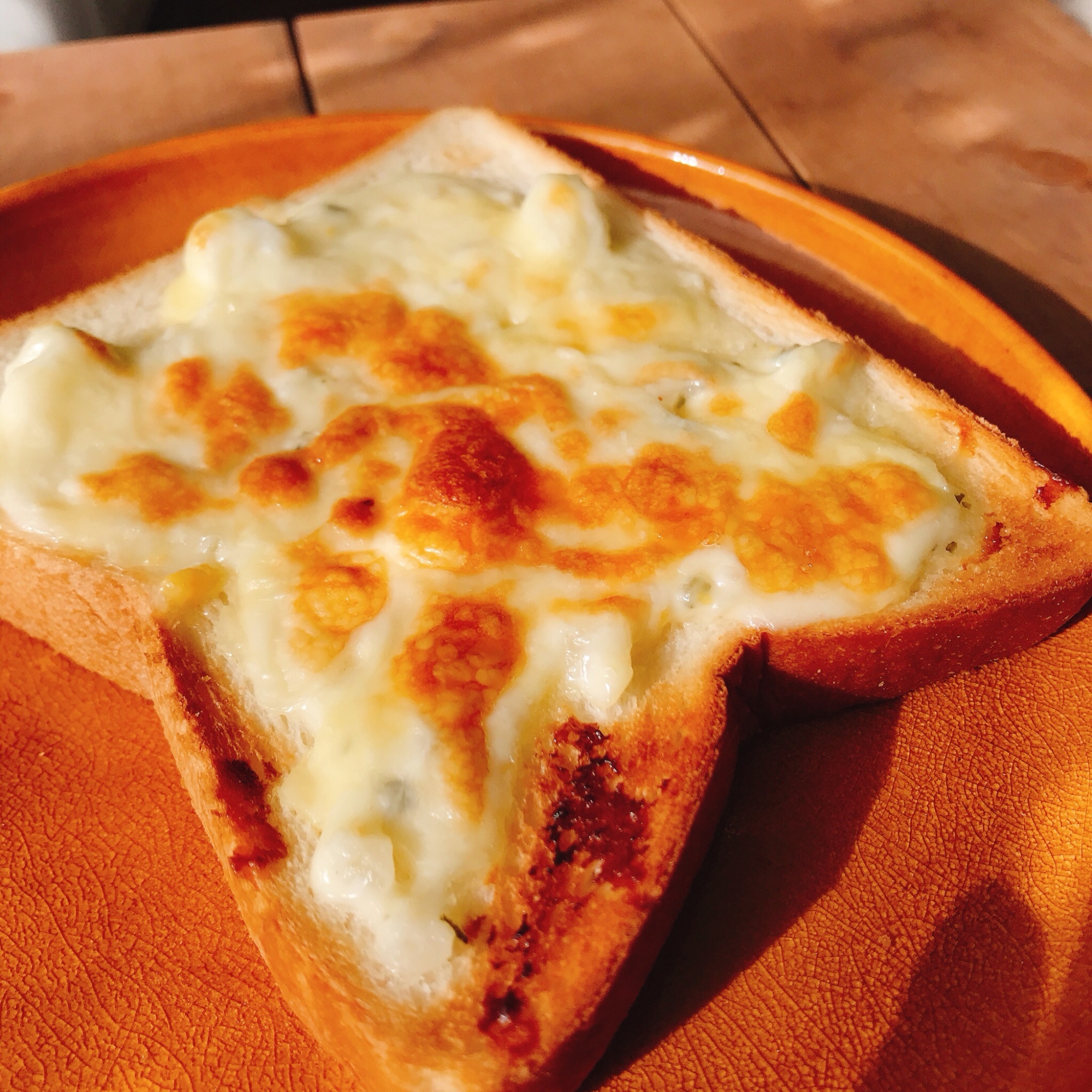 食事パン　タルタルチーズトースト