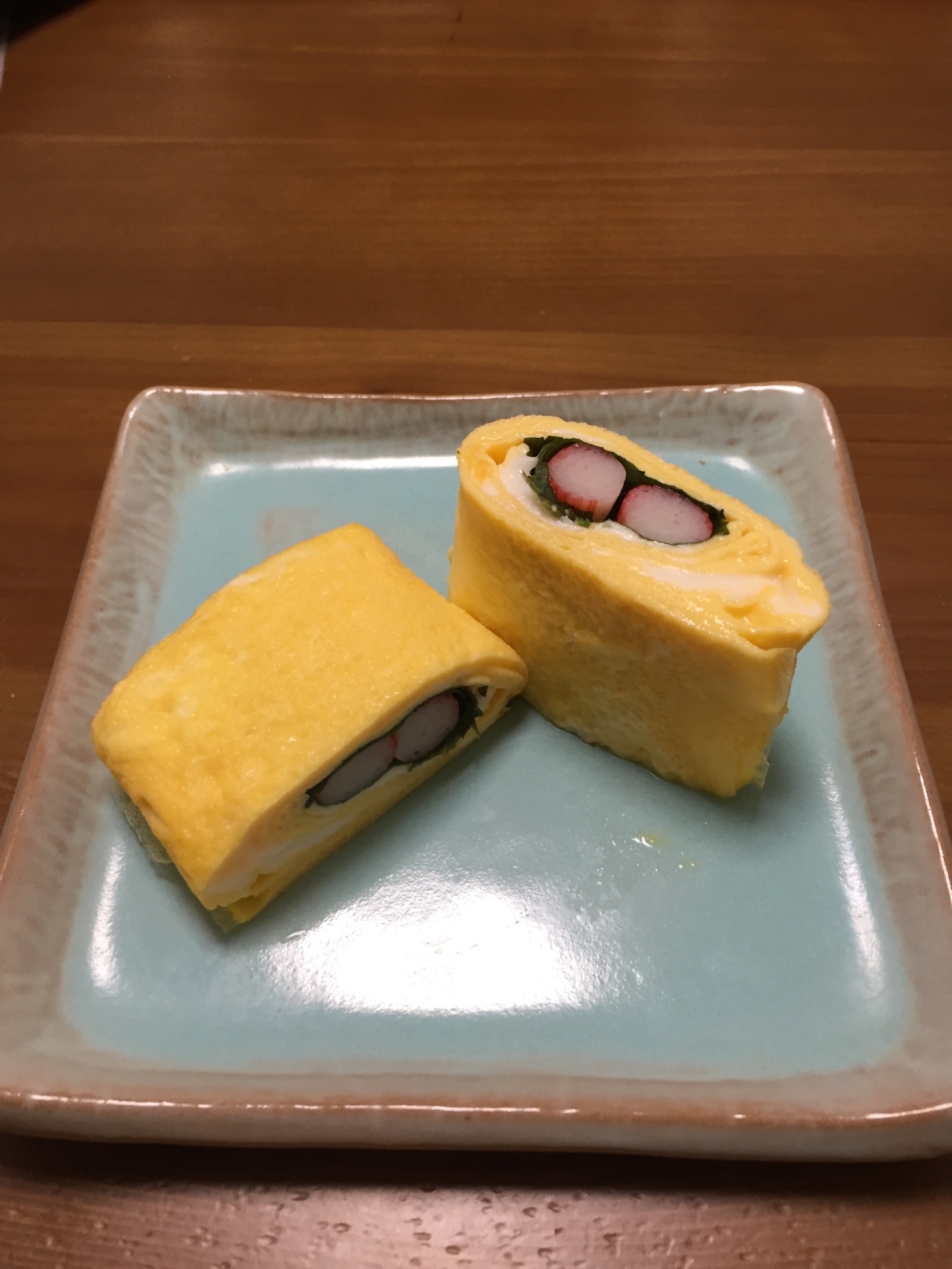 カニカマのシソ巻き玉子焼き