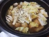 しじみ入り鶏団子ともやしと舞茸と…のやさしい☆塩鍋