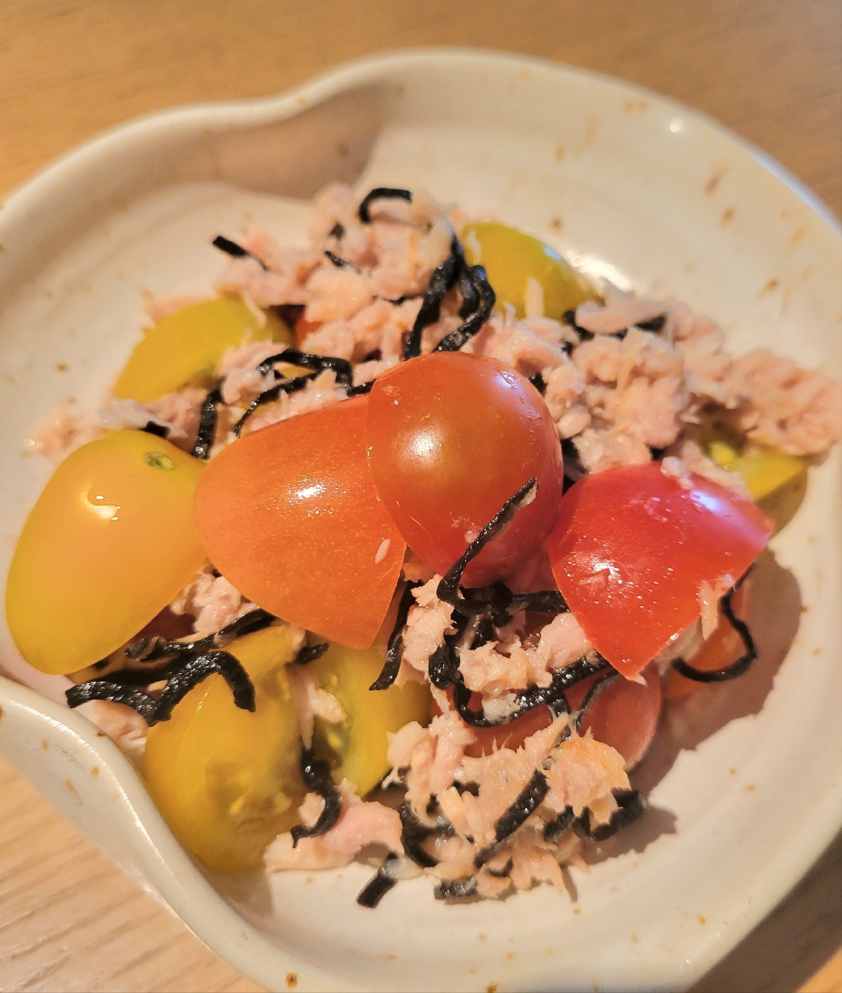 プチトマトとシーチキンのおかず