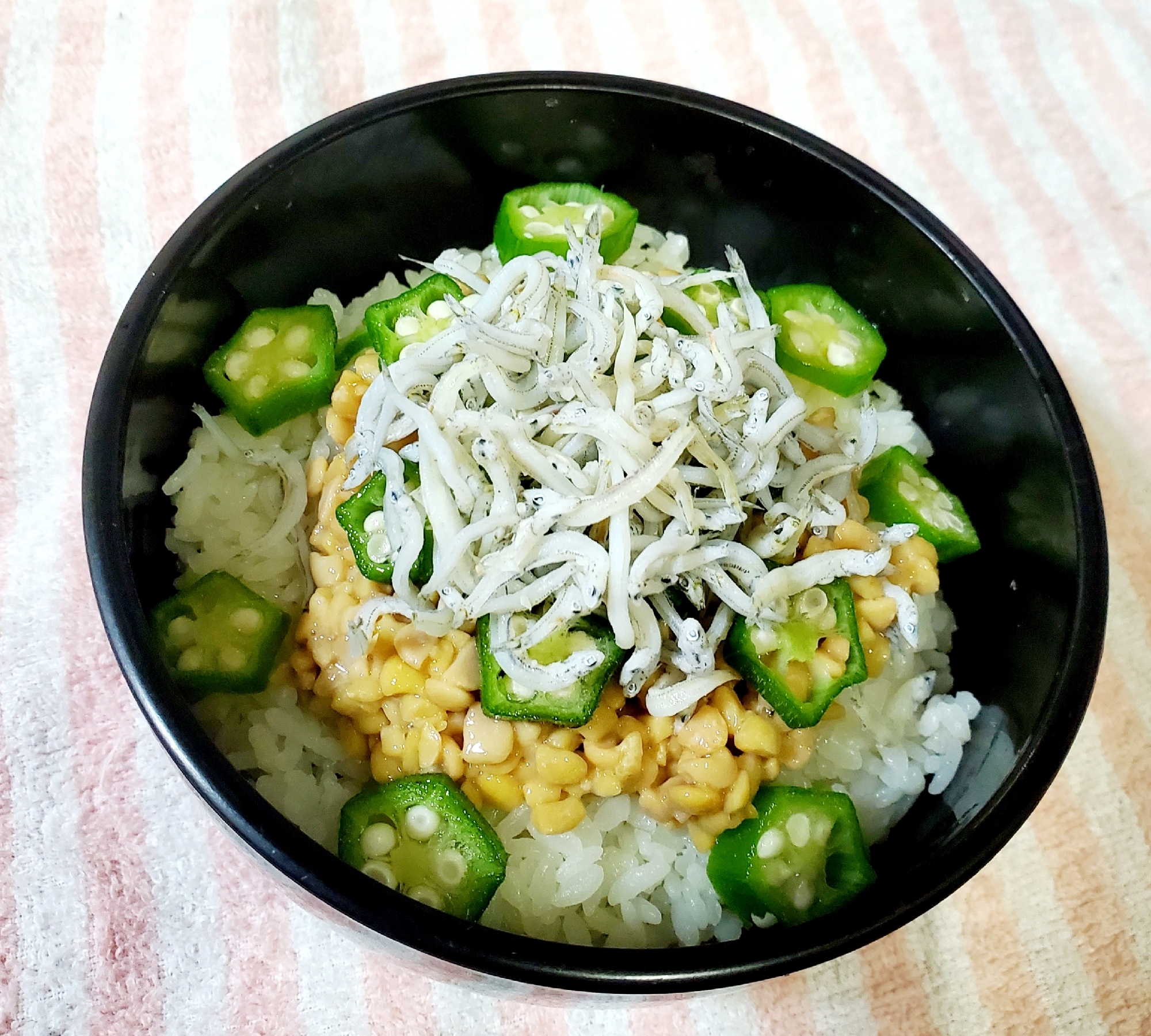 納豆オクラとしらす丼