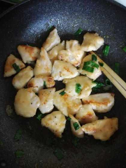 むね肉があったので作りました。塩味でご飯にあいますね！