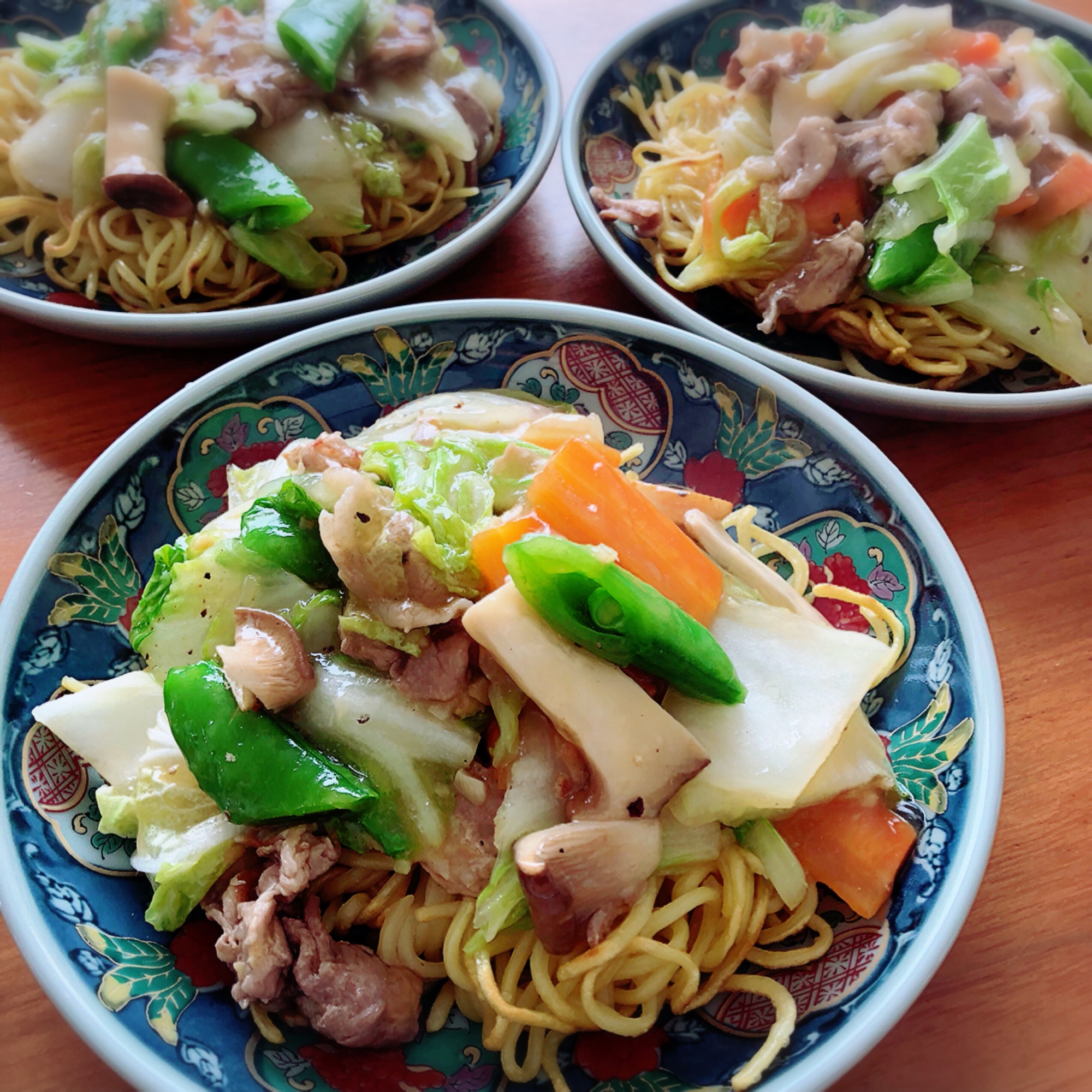 中華麺でパリパリあんかけ