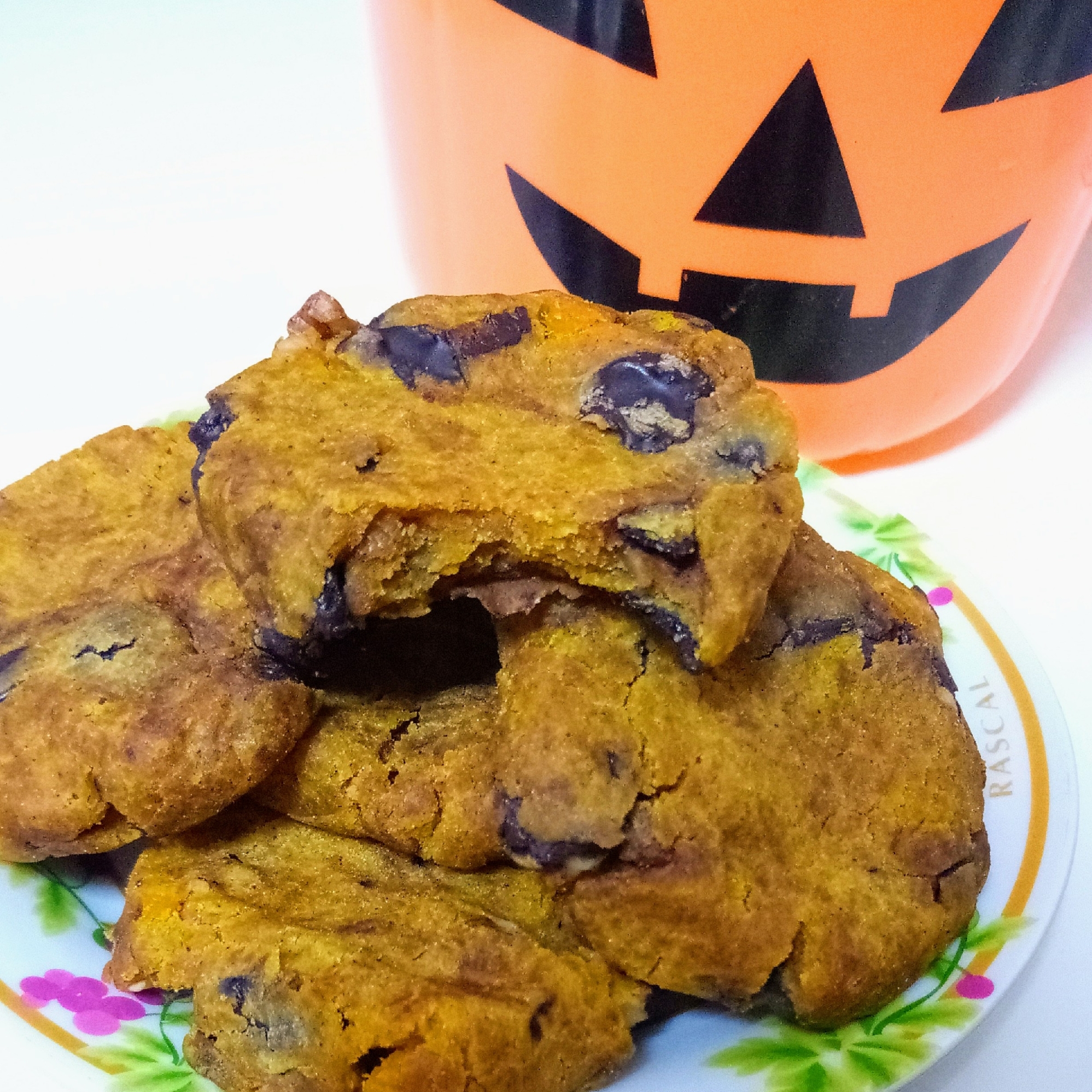 ハロウィンに✨GFかぼちゃチョコチップクッキー