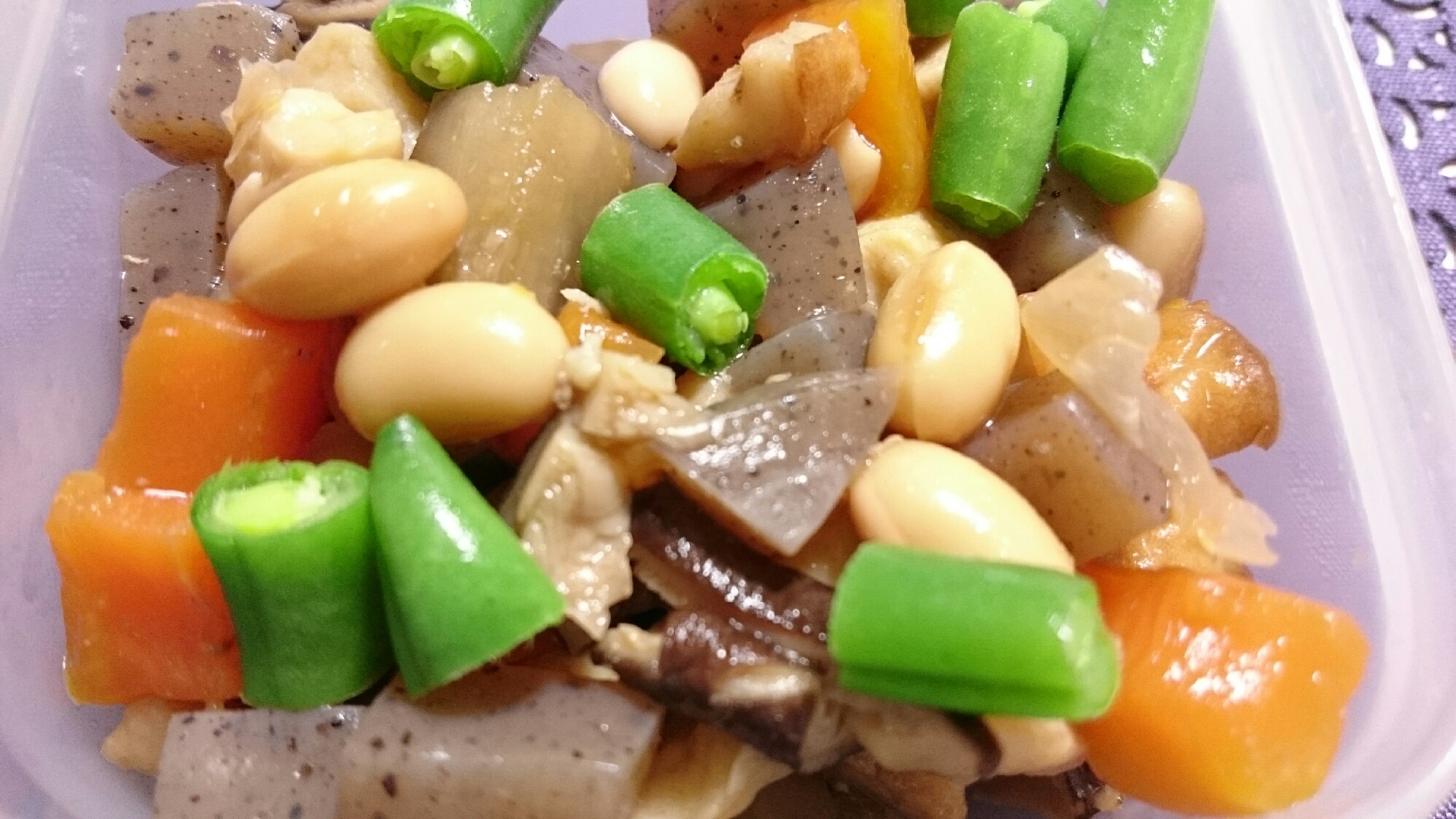 ストウブDE〜大豆の五目煮 レシピ・作り方 by mamichin555 - 楽天レシピ