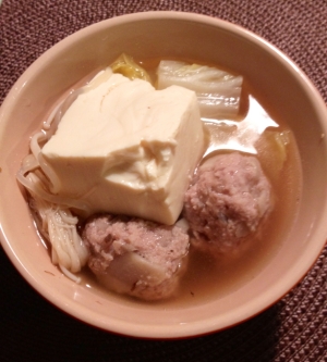 あったか☆ごぼう入り肉団子と白菜の和風スープ