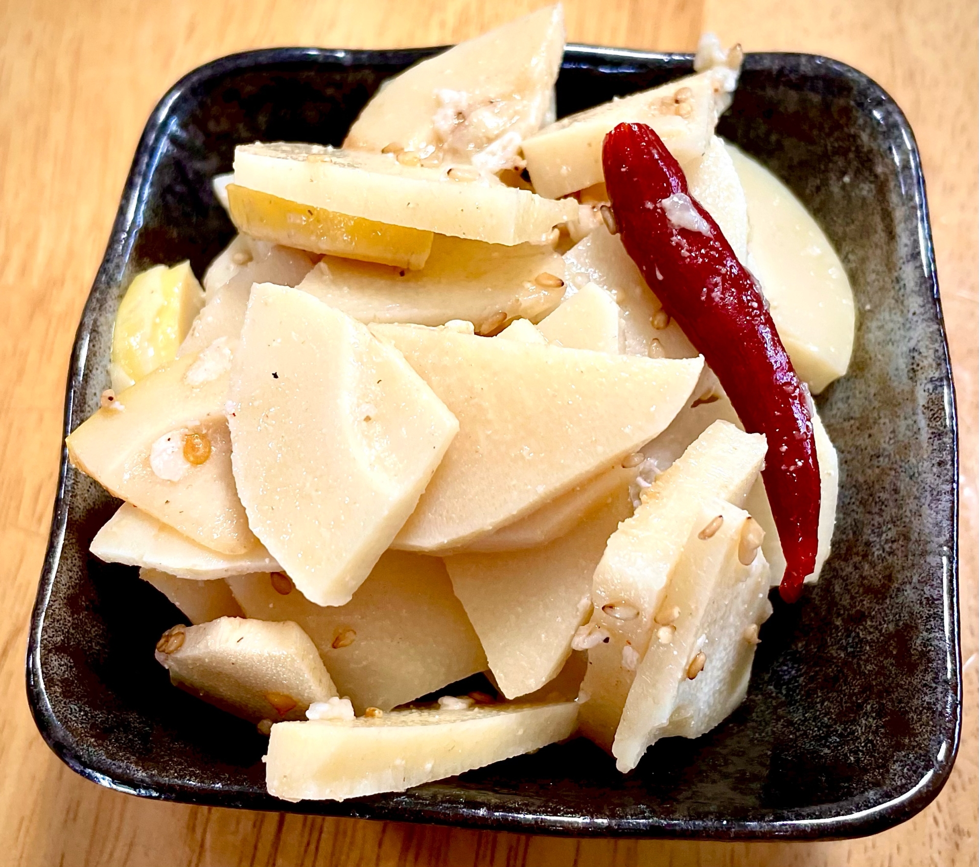 たけのこのごま塩麹炒め
