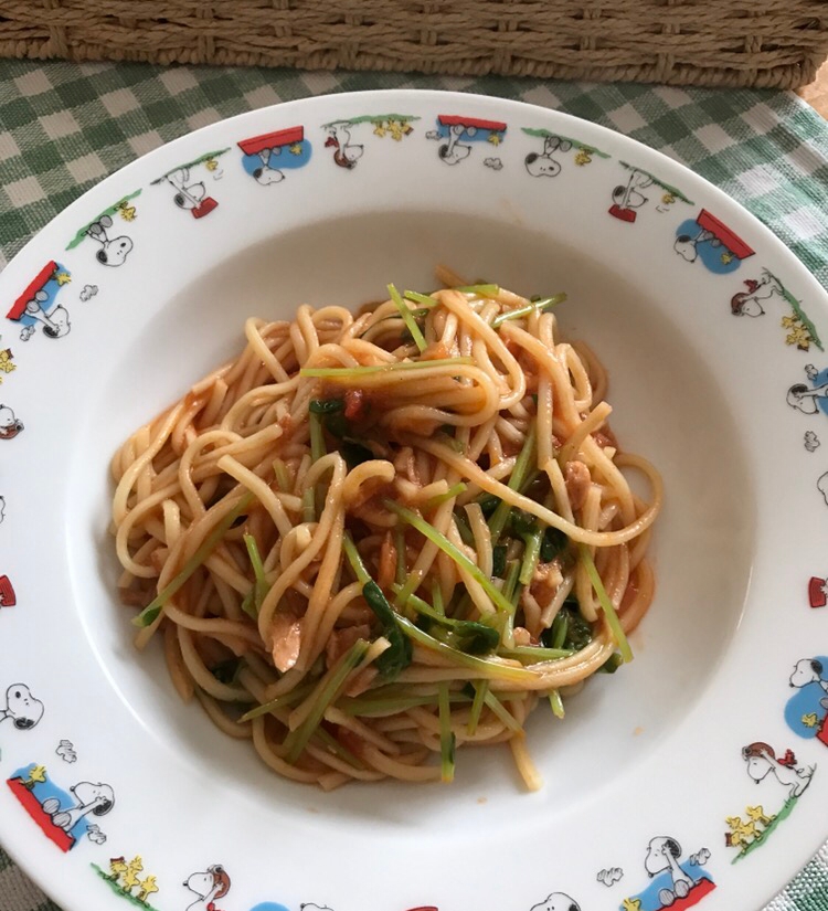 豆苗とツナのトマトソース焼きそば