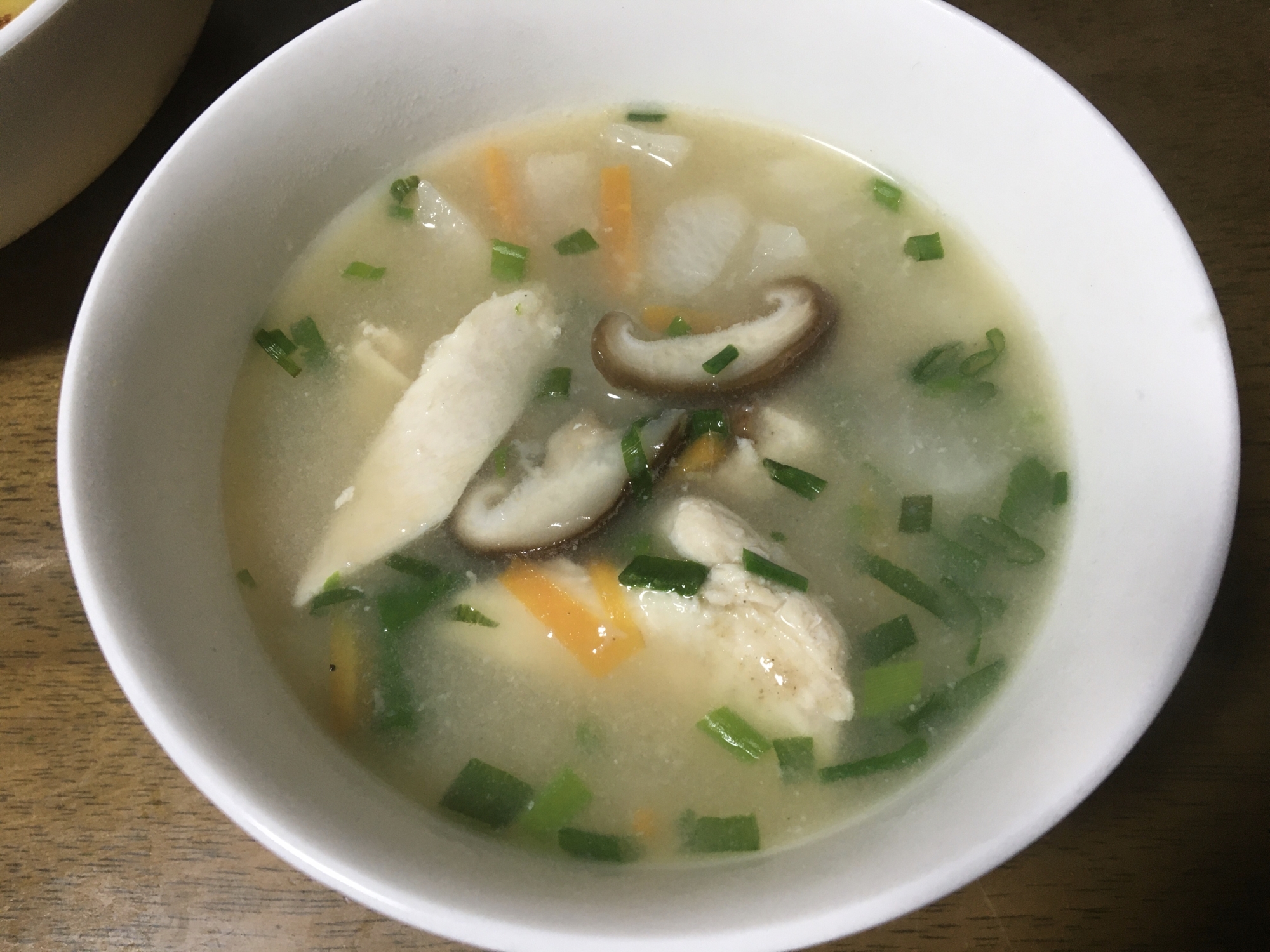 大根鶏肉中華スープ