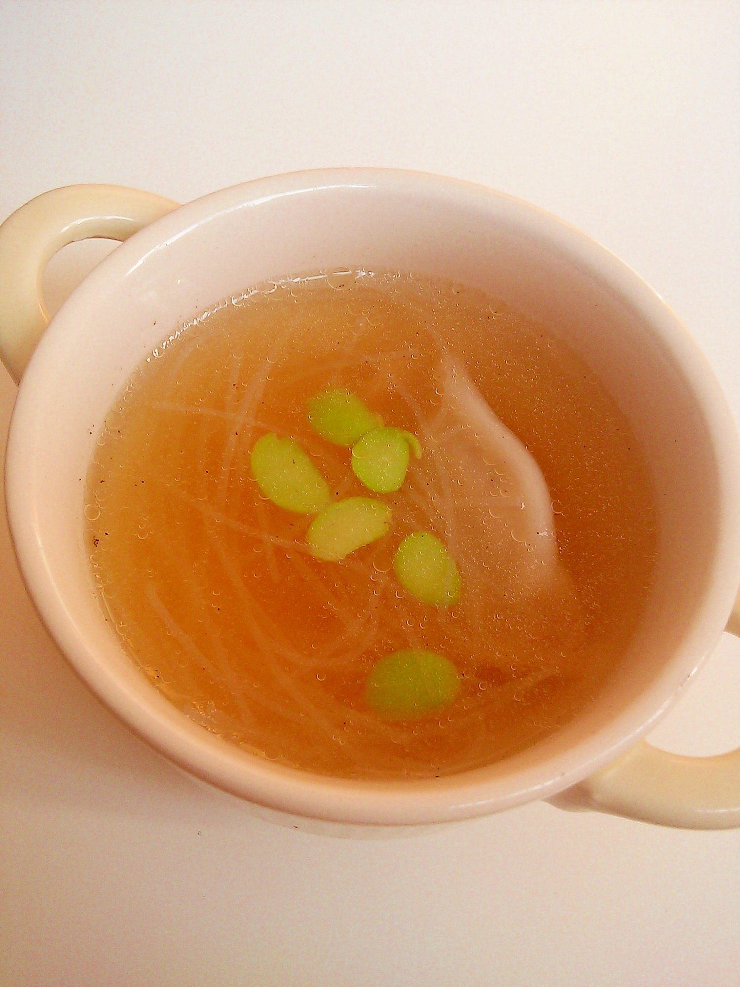 レンジで簡単♪水餃子と春雨の中華スープ