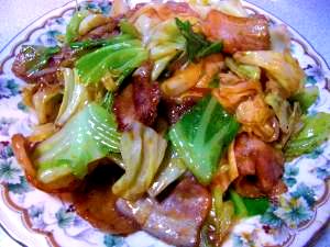 コチュジャンを入れて本格的回鍋肉風野菜炒め!