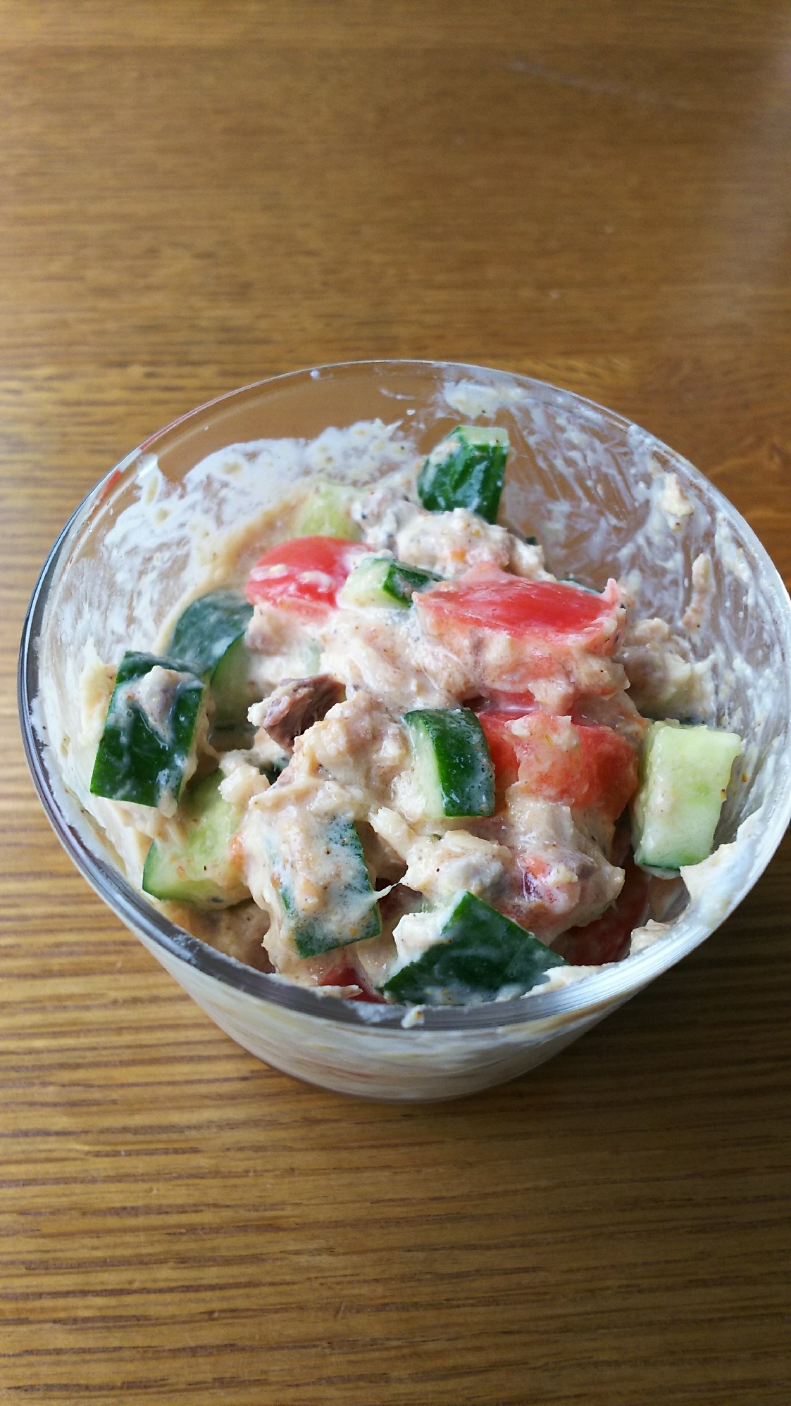 きゅうり&トマトの鯖缶サラダ