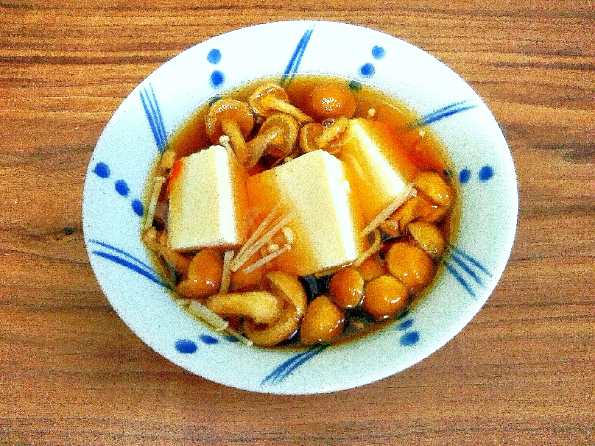 温まる生姜入りキノコ豆腐
