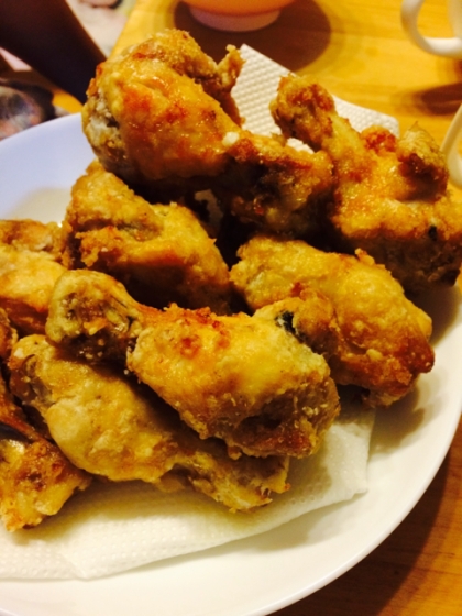 いつも普通に揚げる手羽元よりとってもジューシーでかなり美味しかったです！！
焦げないし！定番にします！！
