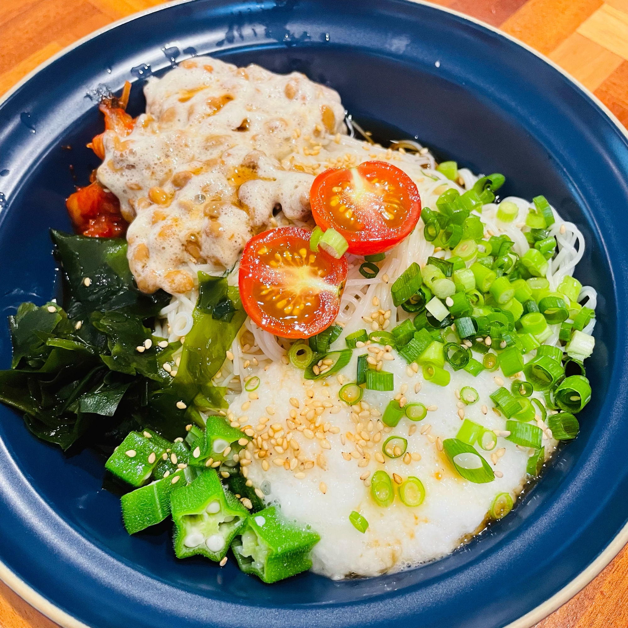 ねばねばぶっかけそうめん