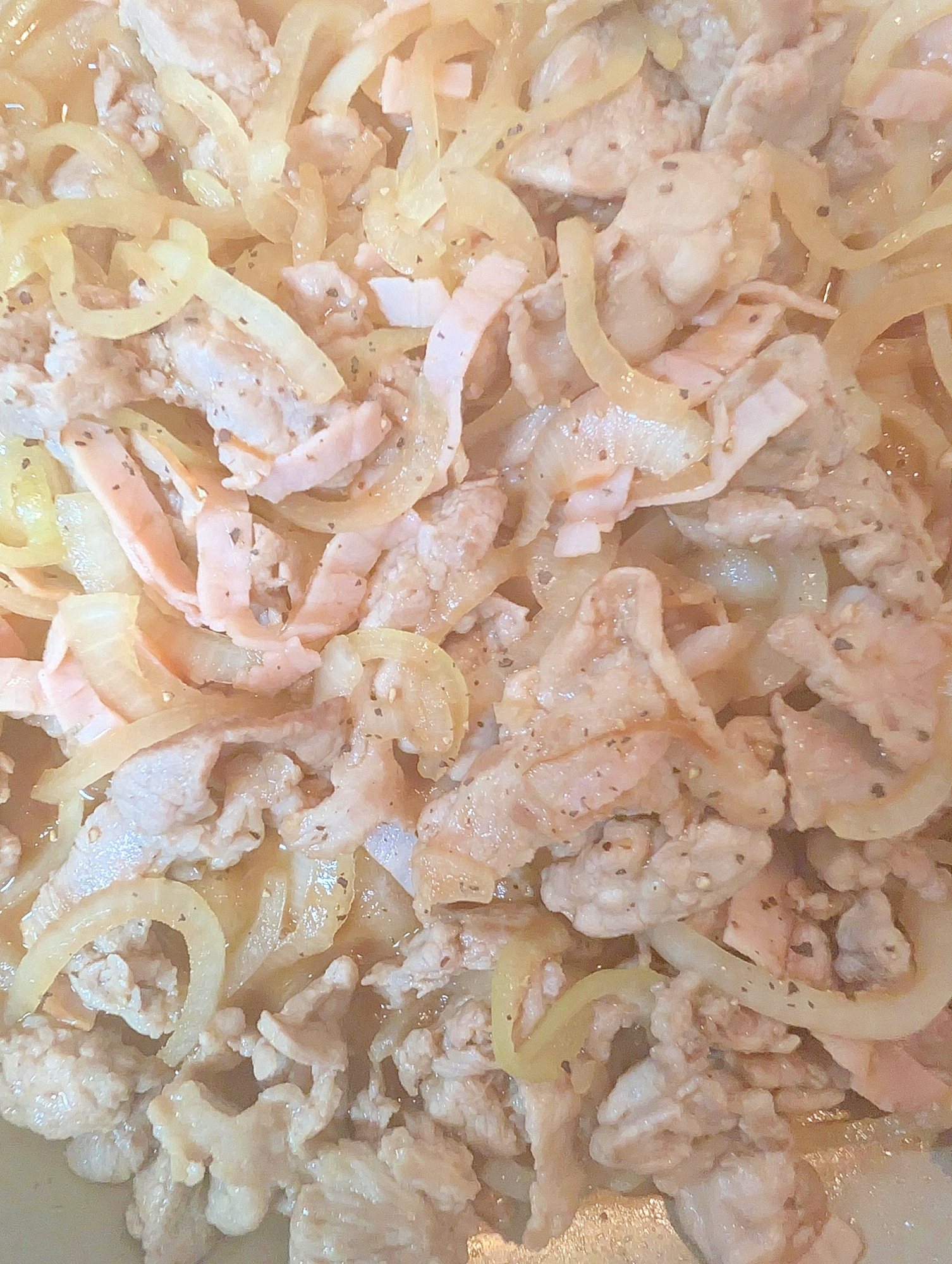 豚肉とハムのポン酢照り炒め