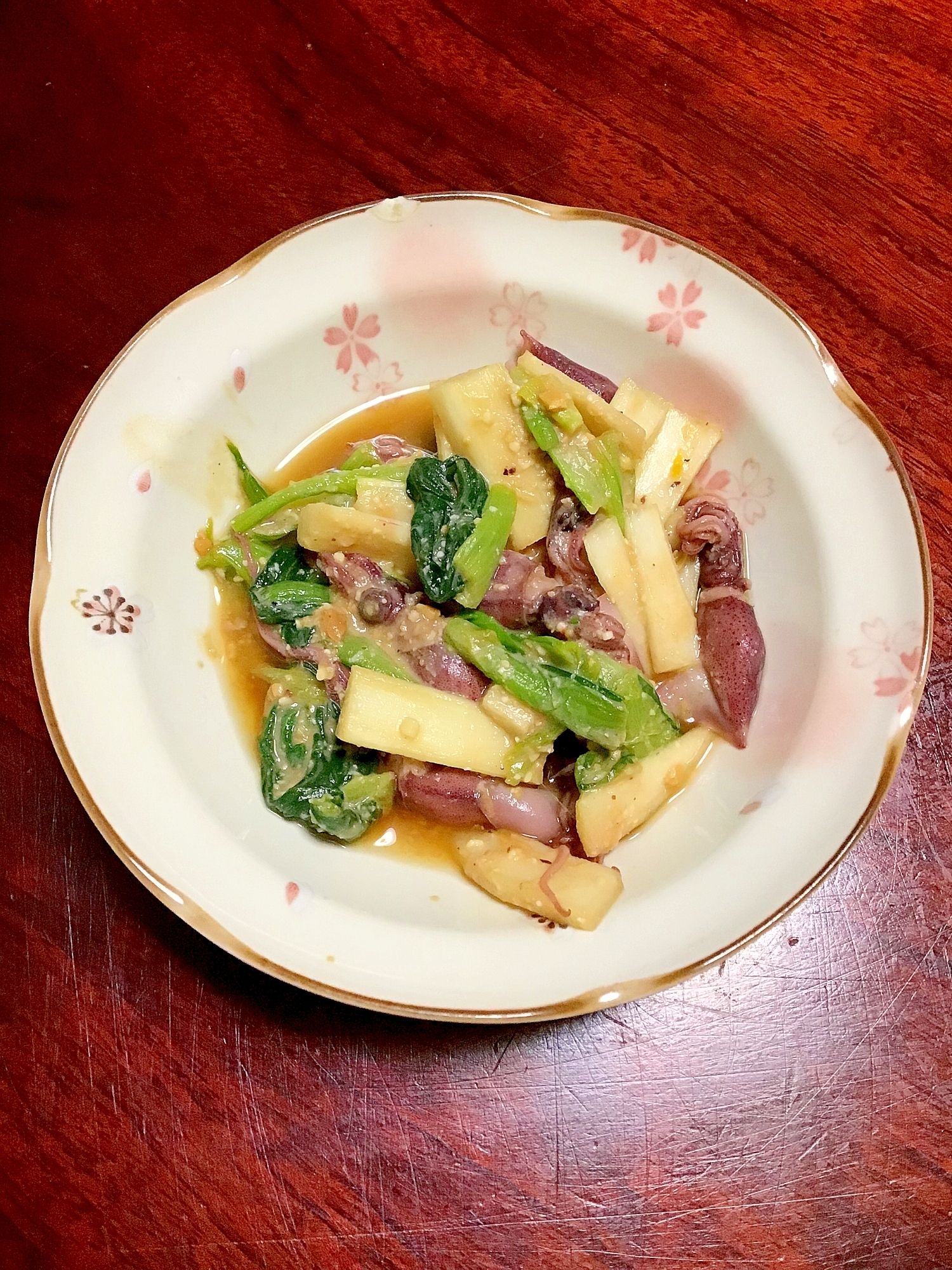小松菜とウドとホタルイカの酢味噌和え。