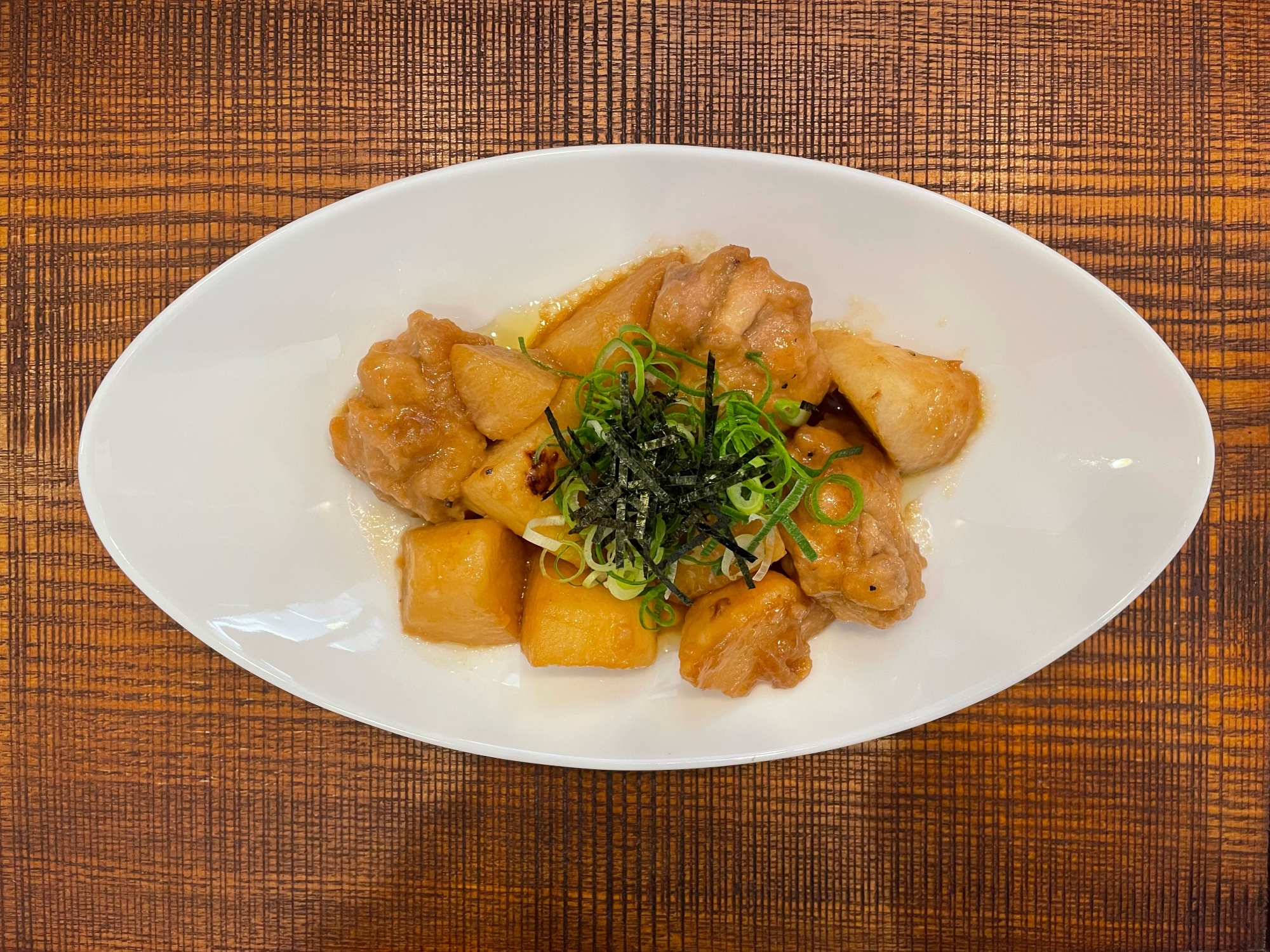 鶏肉と長芋のバター醤油炒め