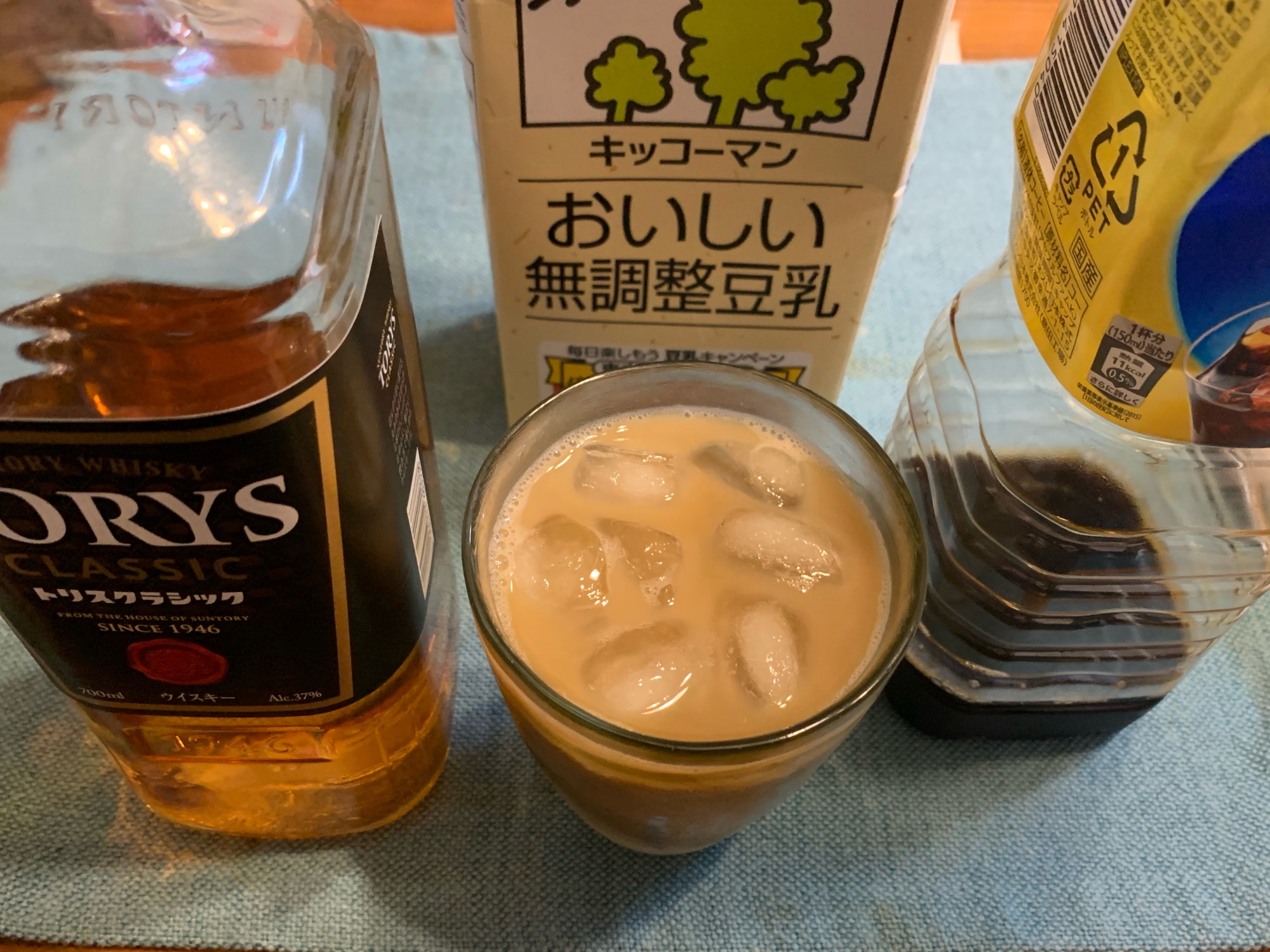 デザートカクテル 豆乳コーヒーのウイスキー割 レシピ 作り方 By ごまおいる 楽天レシピ