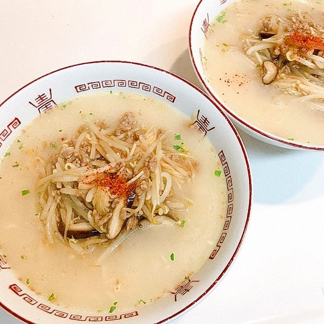 ボリューム満点☆具沢山豚骨あんかけラーメン