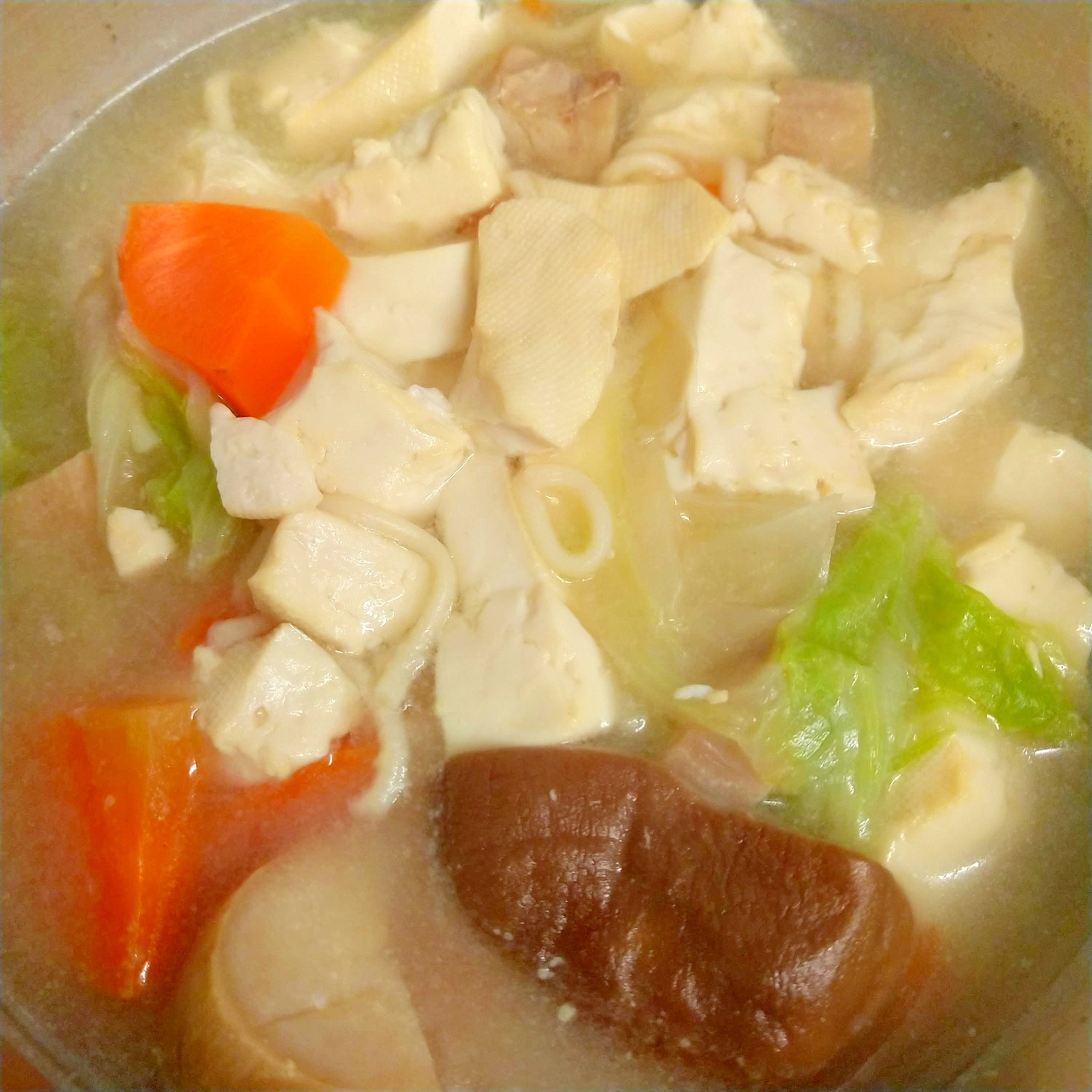 「白菜」ラーメンのスープで野菜スープ