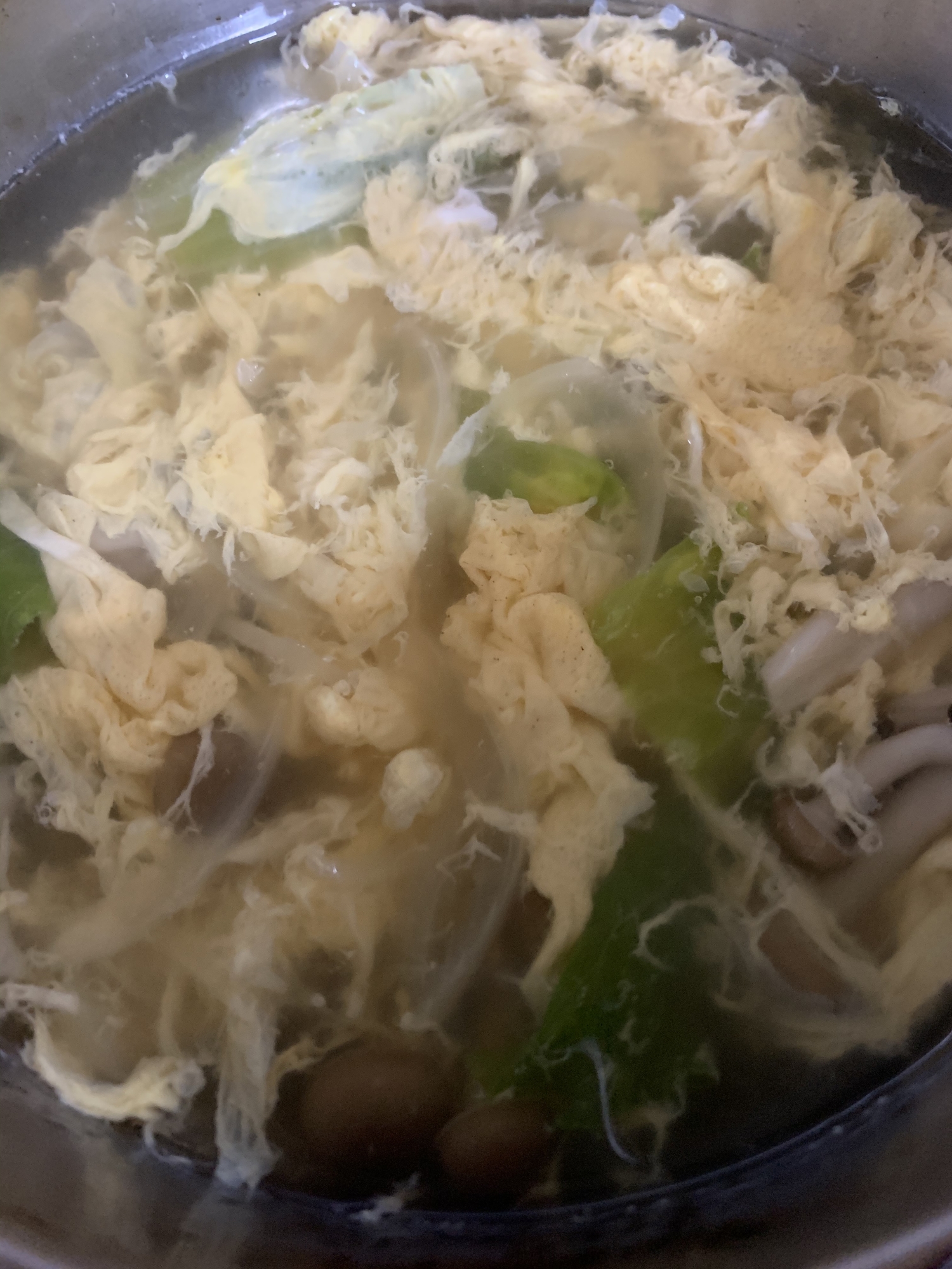 レタスと溶き卵のスープ