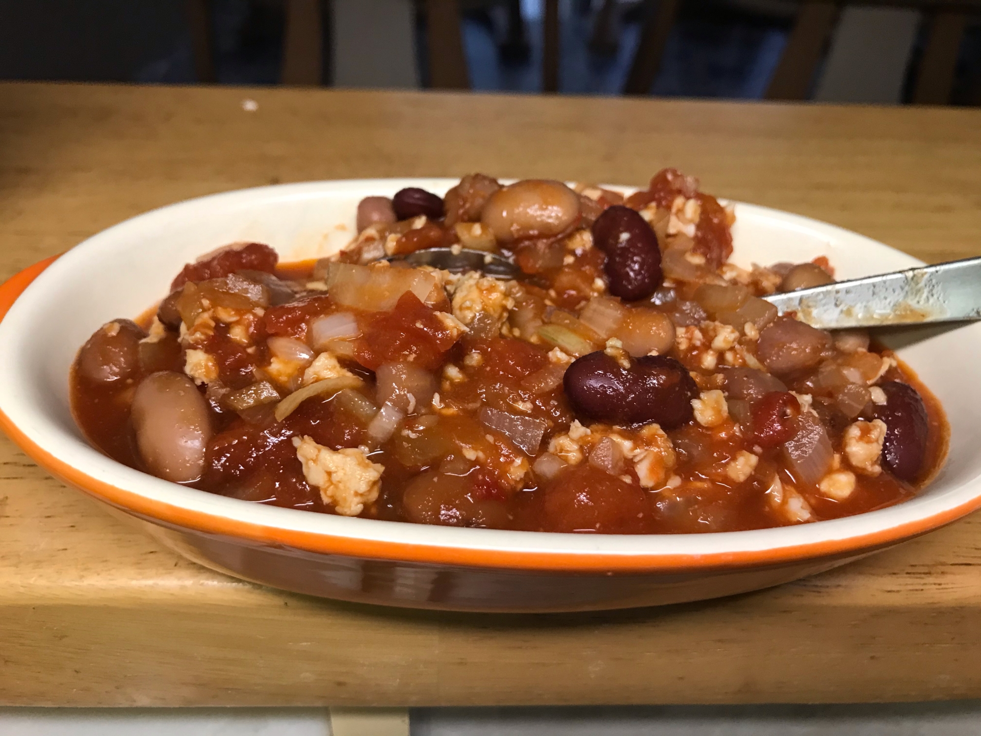 チリビーンズ。チリパウダーなしでも豆板醤で！！