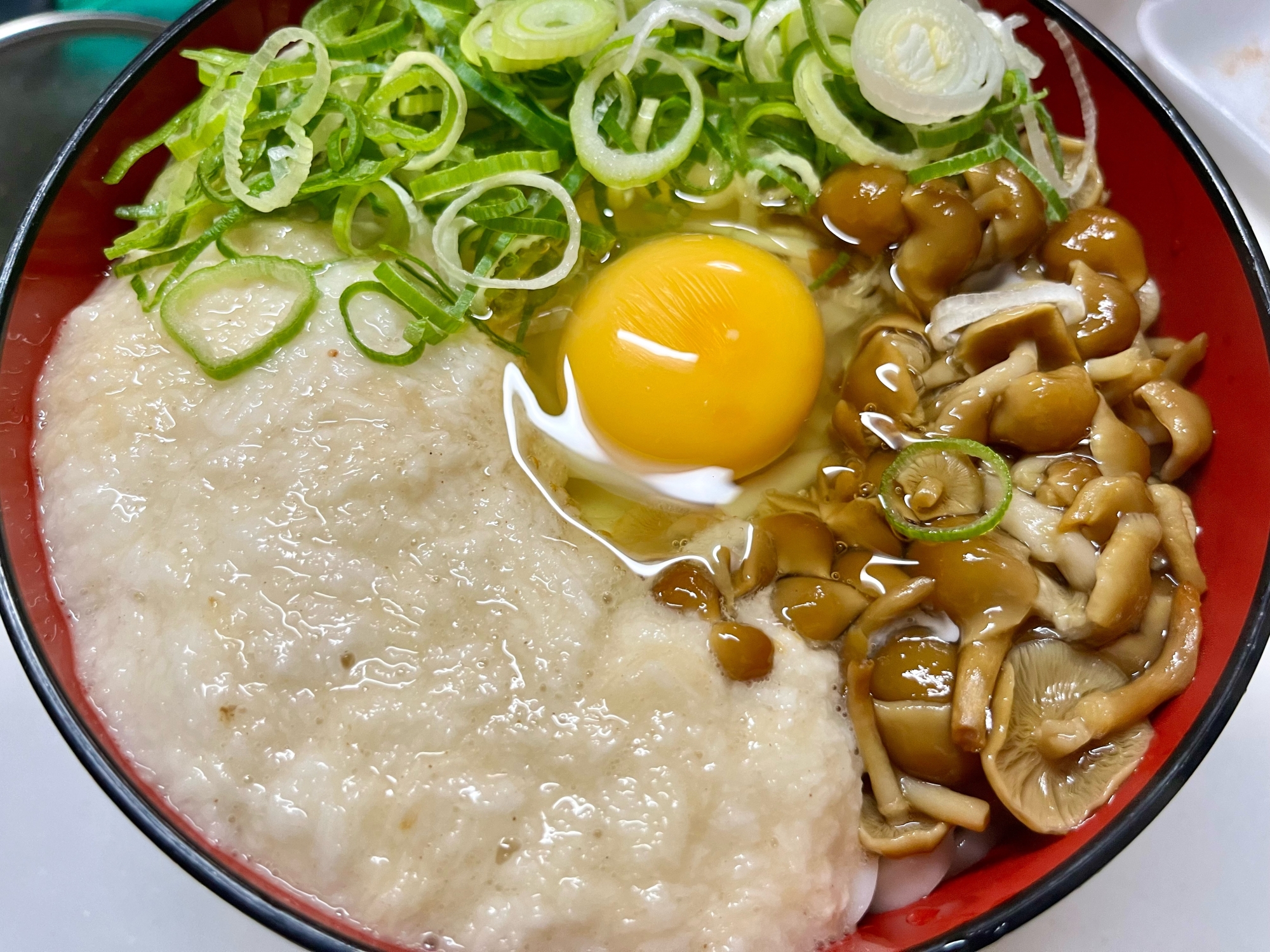 健康!とろろとなめこのねばねばうどん