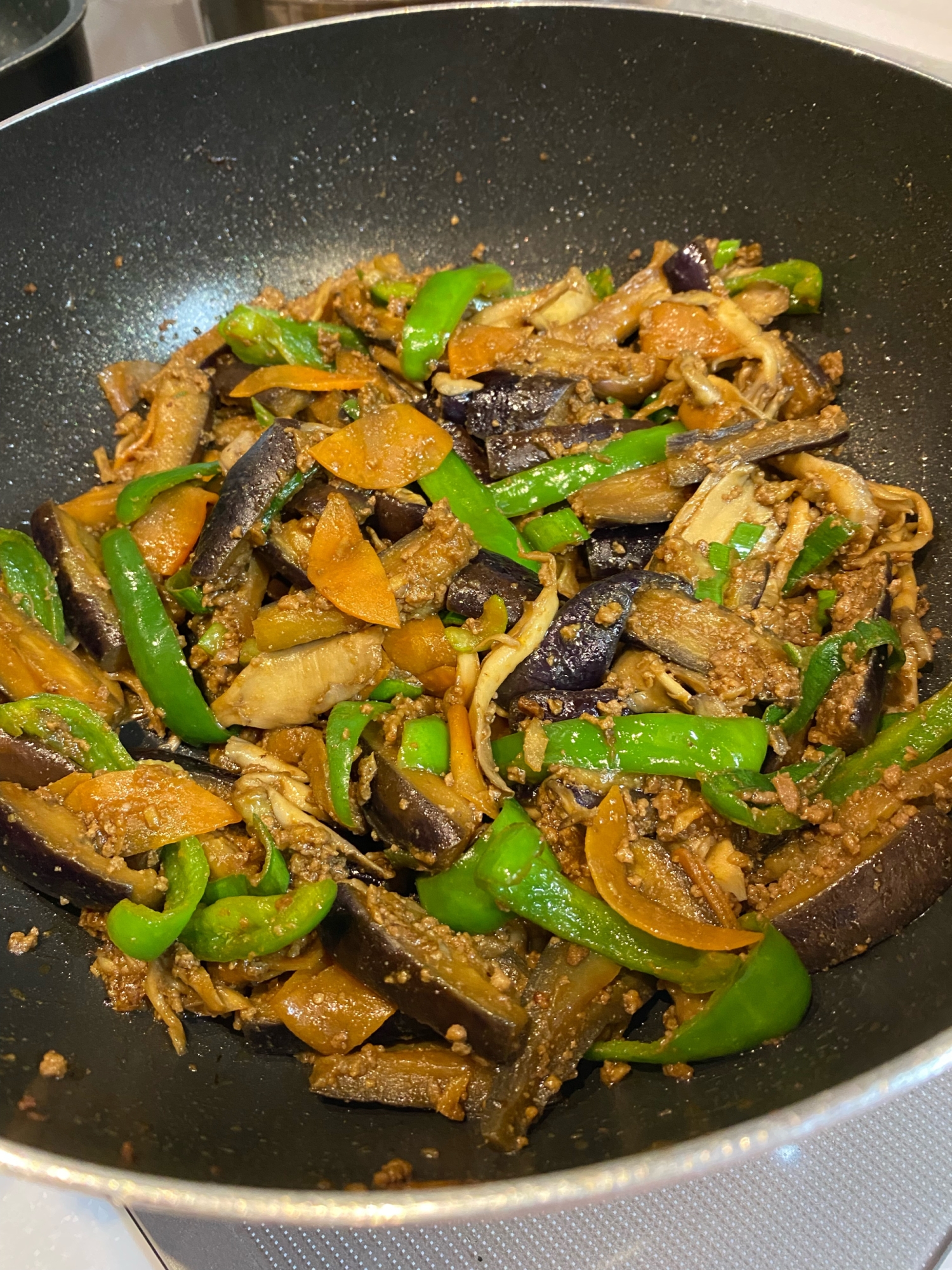 挽肉の旨味がたっぷり❣️ピリ辛麻婆茄子