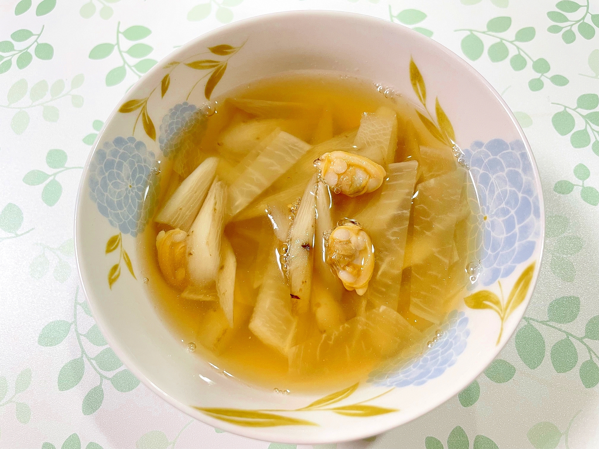 あさりと根菜の生姜スープ
