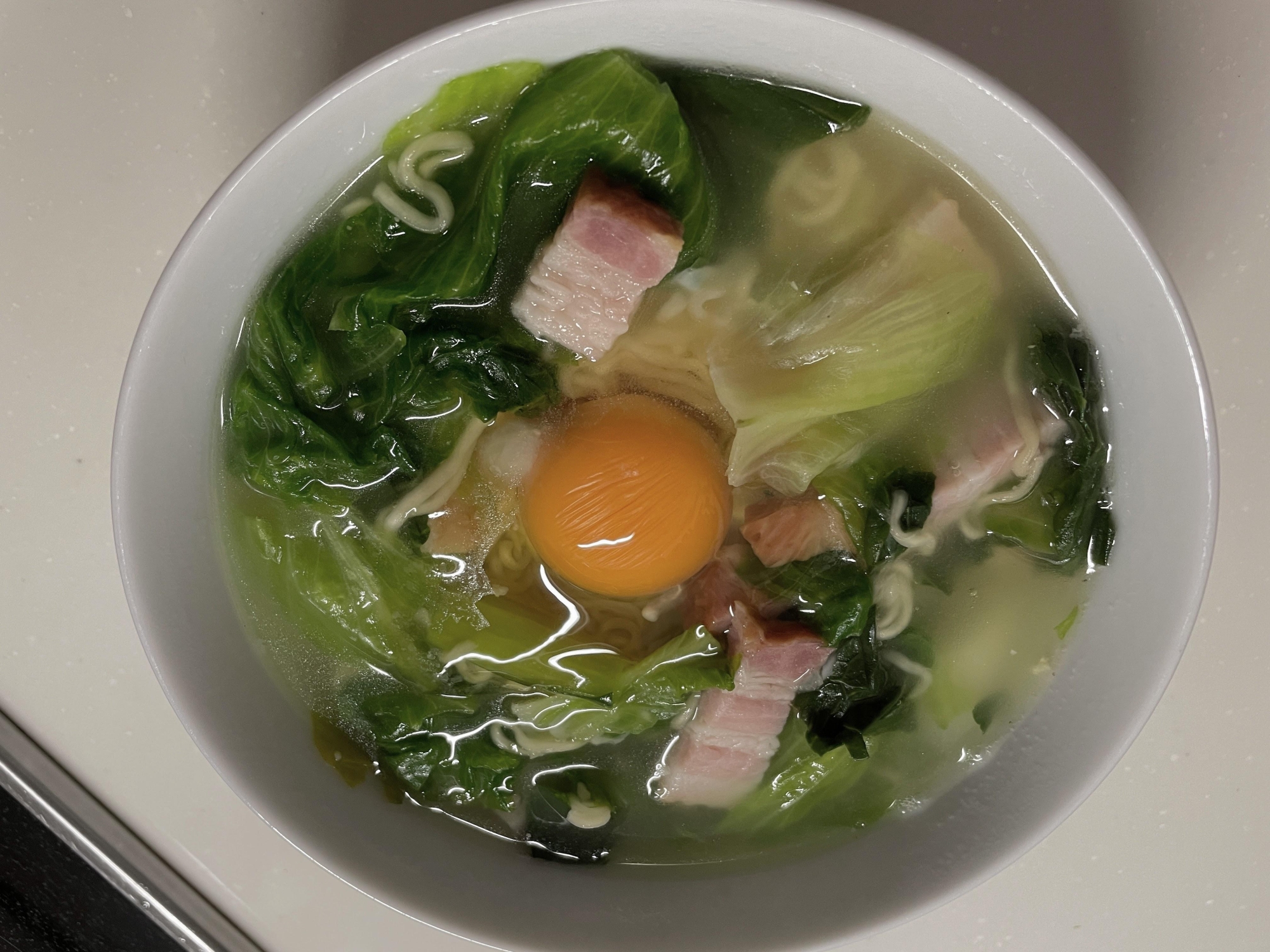 在宅勤務時のお昼に！特製塩ラーメン♪